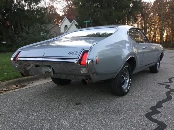 1969 Oldsmobile Cutlass 442 W-30