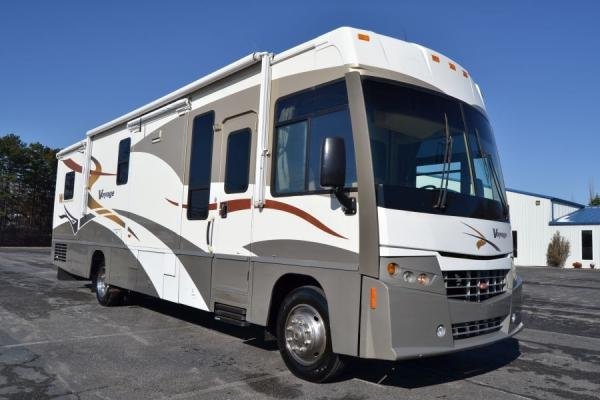 2007 Winnebago Voyage 35A Class A Chevy Workhorse Motor Home