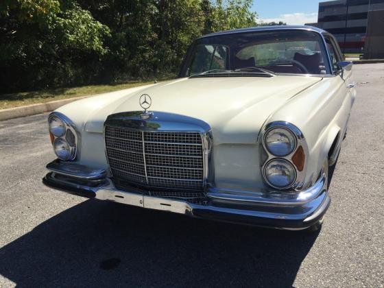 1970 Mercedes-Benz 280SE Low Grill Coupe W111