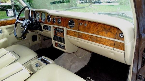 1979 Rolls-Royce Silver Shadow 11