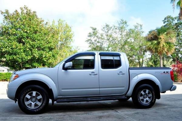 2012 Nissan Frontier PRO 4X 4x4 Crew Cab SWB Pickup 5A