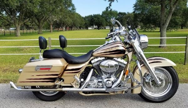 2003 Harley-Davidson FLHRSEI2 Screamin Eagle Road King