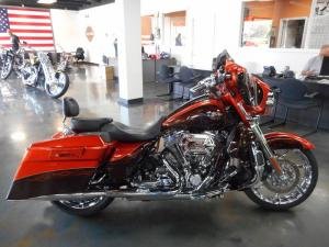 2012 Harley-Davidson FLHXSE3 - CVO Street Glide