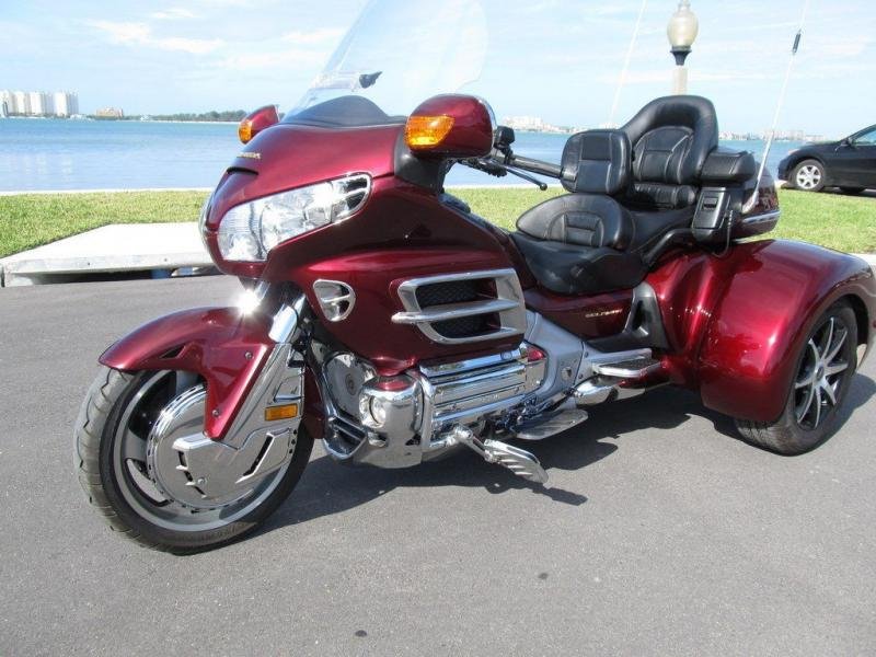 2004 honda goldwing