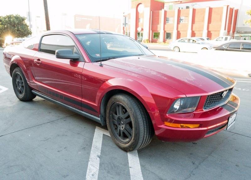 Cars - 2007 Ford Mustang Base Coupe