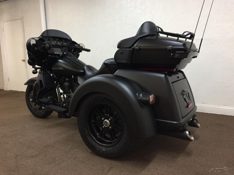 Motorcycles - 2014 Harley-Davidson Trike Tri Glide Ultra Limited FLHTCUTG Custom