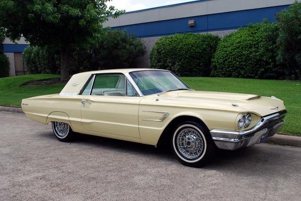 1965 Ford Thunderbird 390 V8