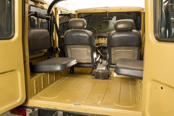 1977 Toyota Land Cruiser FJ40 Hard Top