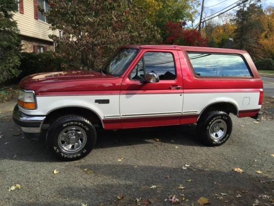 1995 Ford Bronco XLT 5.8 Liter V8