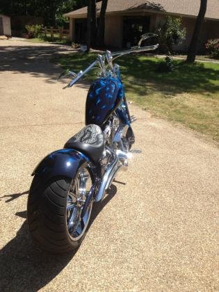 2005 Custom Built Motorcycles Venom Chopper