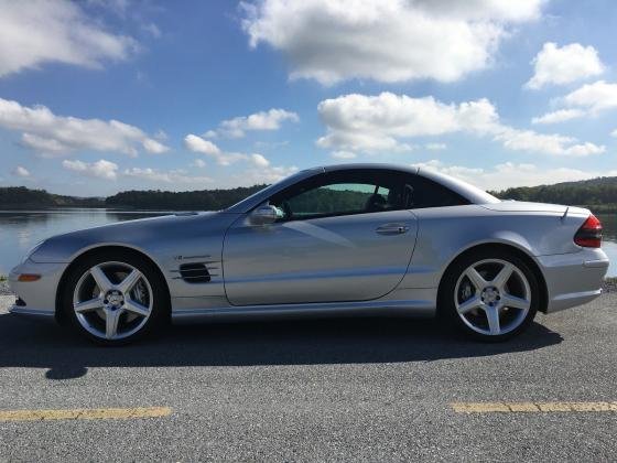 2007 Mercedes-Benz SL 55 AMG