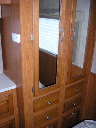 2008 Georgetown 34' Class A Motorhome 3 Slide Outs