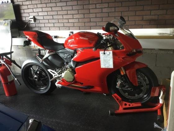 2015 DUCATI 1299 PANIGALE 205 HP