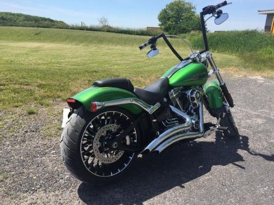 2015 Harley Davidson Softail FXSB Breakout Vance&Hines Stage 1 Radioactive Green