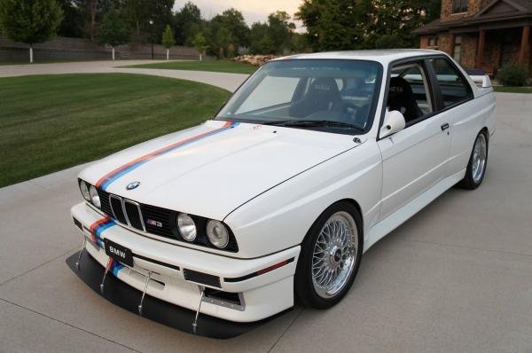 1988 BMW E30 M3 Upgraded