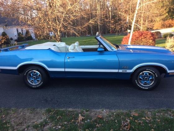 1970 Oldsmobile 442 Cutlass Supreme Convertible