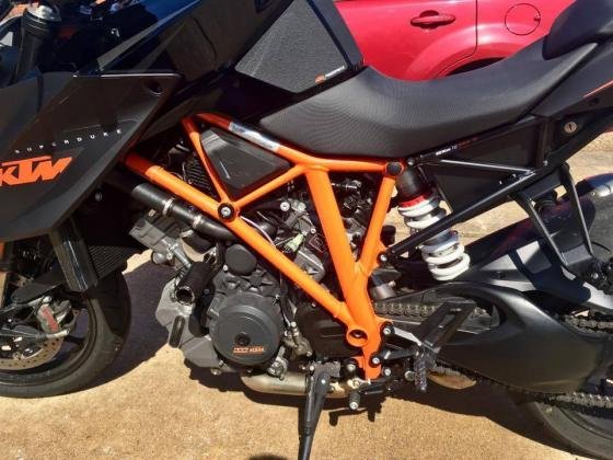 2015 KTM 1290 Superduke R