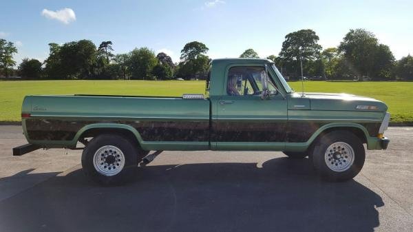 1972 Ford F250 pickup truck,390ci,v8,4 speed manual