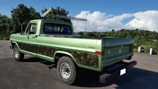 1972 Ford F250 pickup truck,390ci,v8,4 speed manual