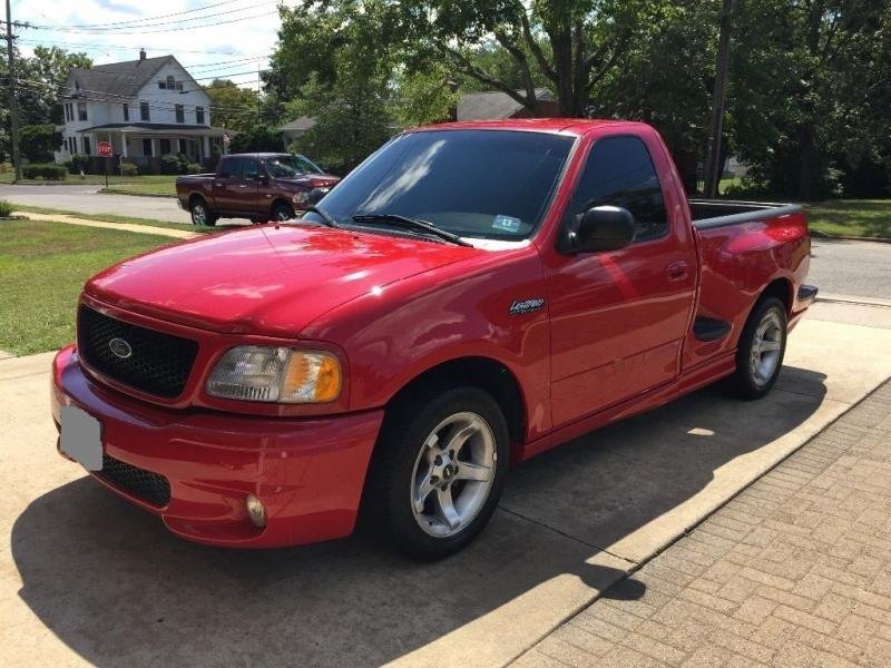 Cars - 1999 Ford F-150 SVT Lightning