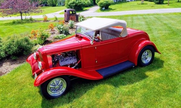1932 Ford B Roadster Deluxe Vintage