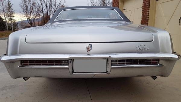 1965 Buick Riviera Base 401 Rare Vinyl Sunroof