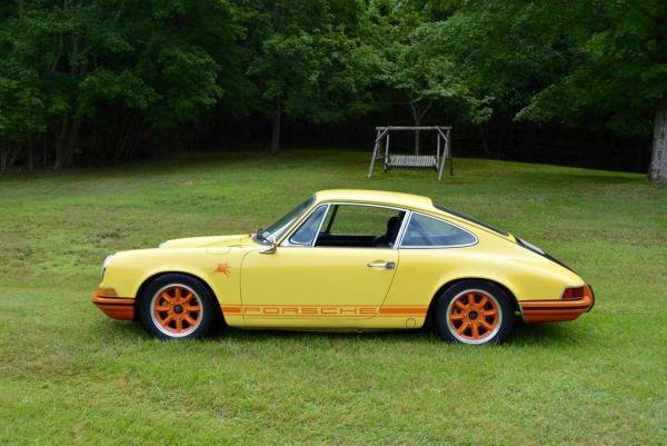 1969 Porsche 912 Yellow Black