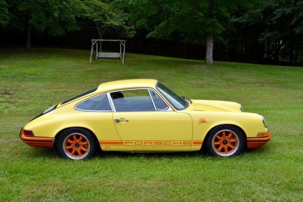 1969 Porsche 912 Yellow Black