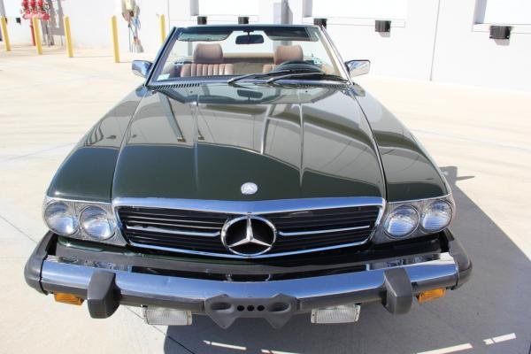 1983 Mercedes-Benz 300-Series SL