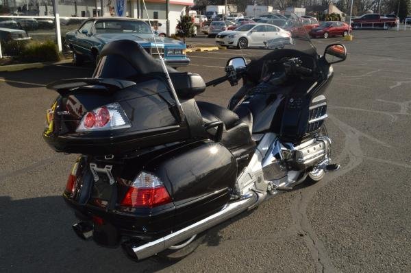 2007 HONDA GOLD WING GLS18PNA7