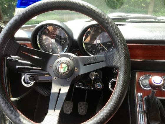 1971 Alfa Romeo 1750 GTV Leather, AC