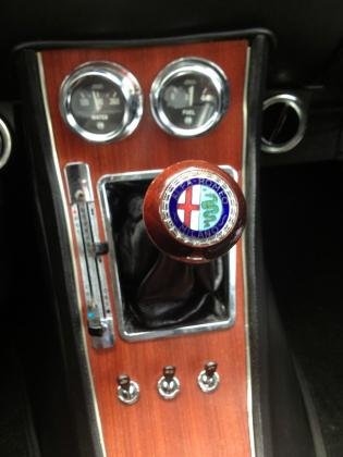 1971 Alfa Romeo 1750 GTV Leather, AC
