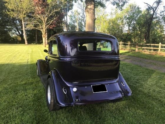 1934 Ford Sedan 350-300Hp