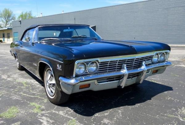 Cars - 1966 Chevrolet Impala SS Tuxedo Black