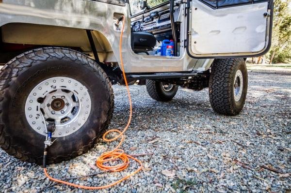 1969 Toyota Land Cruiser FJ40 Resto-Mod 350 4WD