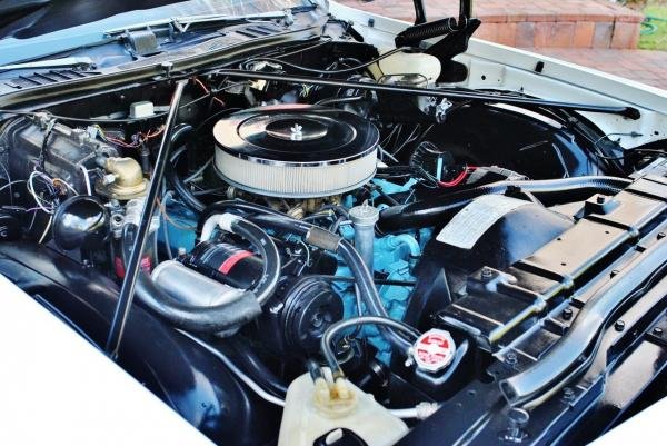 1975 Oldsmobile Cutlass Rare Hurst-Olds 350 V8 4bbl