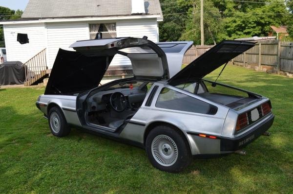 Cars - 1981 DeLorean DMC-12 Coupe Original