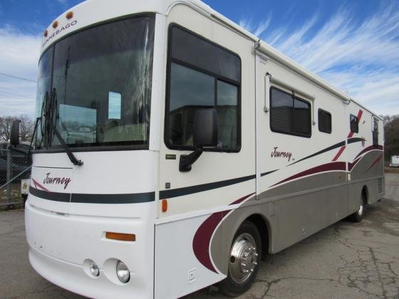 2000 Winnebago Journey 36 56kMI Slide NewerTire Diesel RV Motorhome Cummin