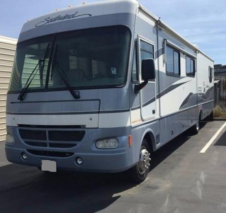 2002 Fleetwood Southwind 37U Class A RV LOW MILES