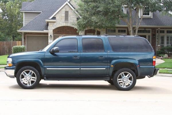 2005 Chevrolet Suburban 2500 LT 6.0L