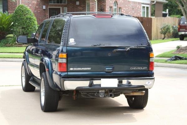 2005 Chevrolet Suburban 2500 LT 6.0L