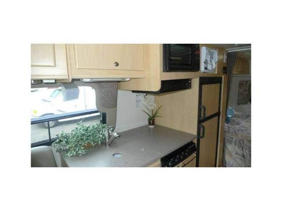 2005 Coach House Platinum 272 XLFS