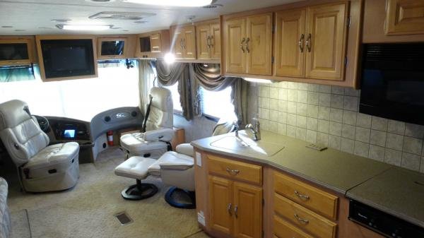 2005 Coachmen Cross Country Rv Motorhome Diesel Pusher