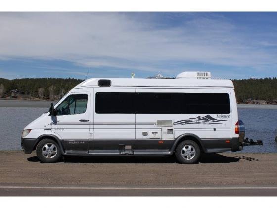 2005 Leisure Travel FREE SPIRIT 210 B