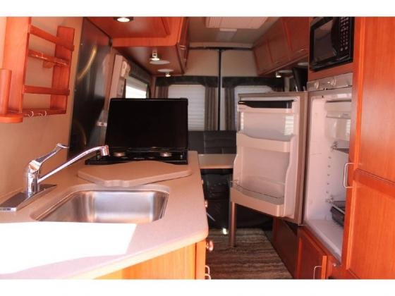 2005 Leisure Travel FREE SPIRIT 210 B