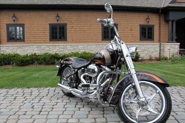 2011 Harley-Davidson CVO