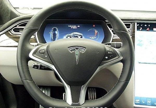 2014 Tesla Model S Performance