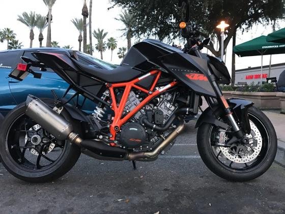 2015 KTM Superduke 1290r