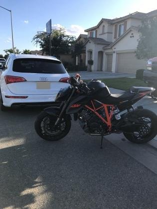 2015 KTM Superduke 1290r