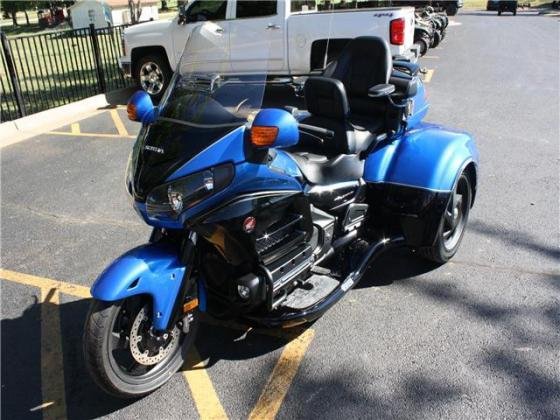 2017 Honda Gold Wing CSC California Side Car Viper Trike